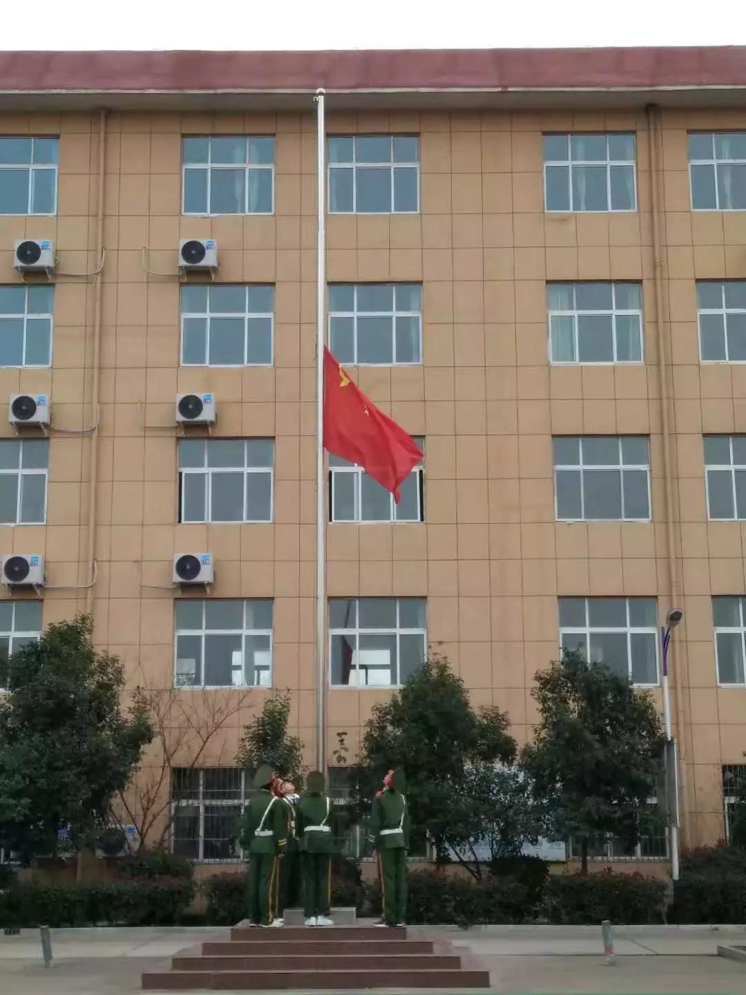 立志成才 路在脚下(图10)